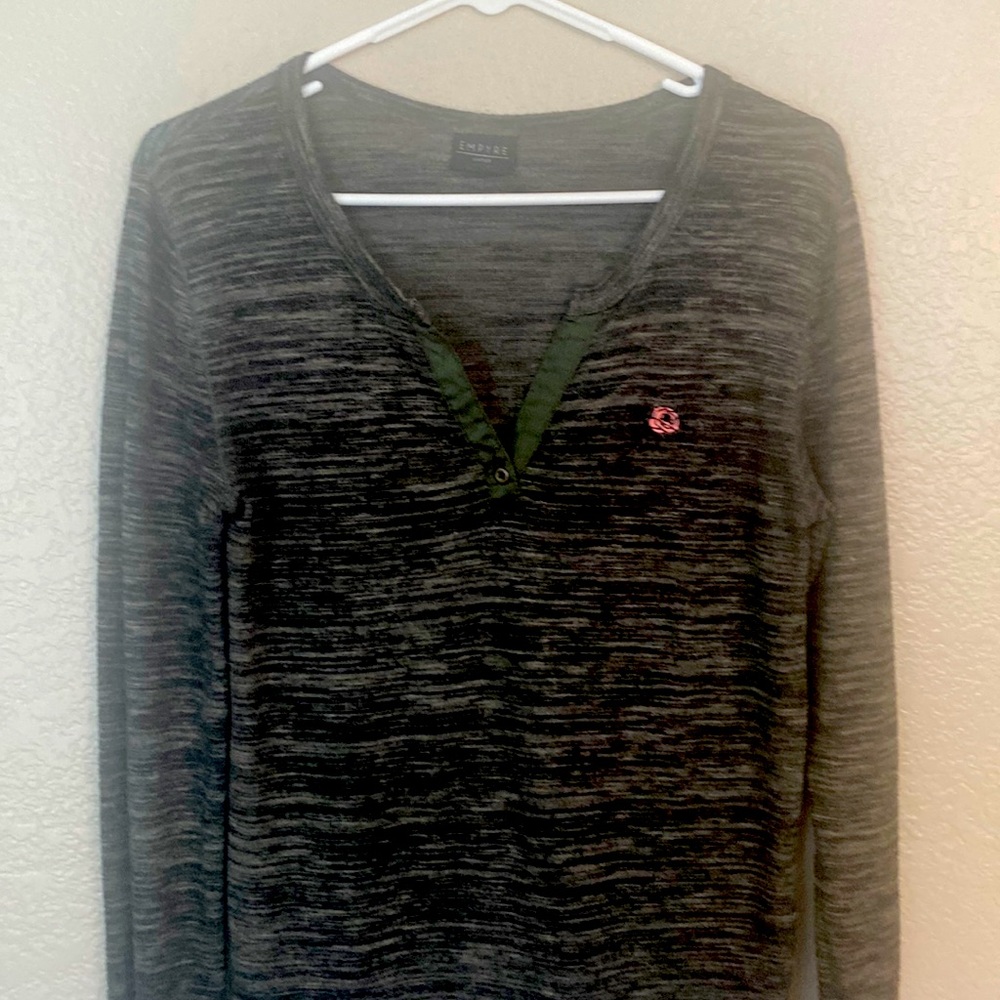 Women top Empyre dark green size large